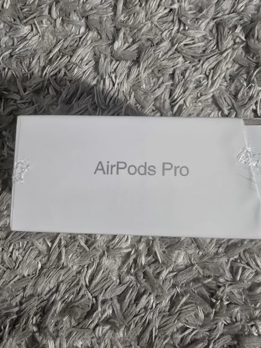 Apple AirPods Pro (White) - Wireless Noise-Canceling Earbuds